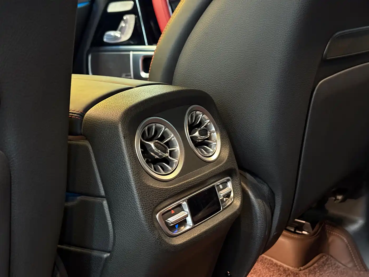 Mercedes-Benz G-Class AMG 2019 Facelift AMG G 63 фото 14