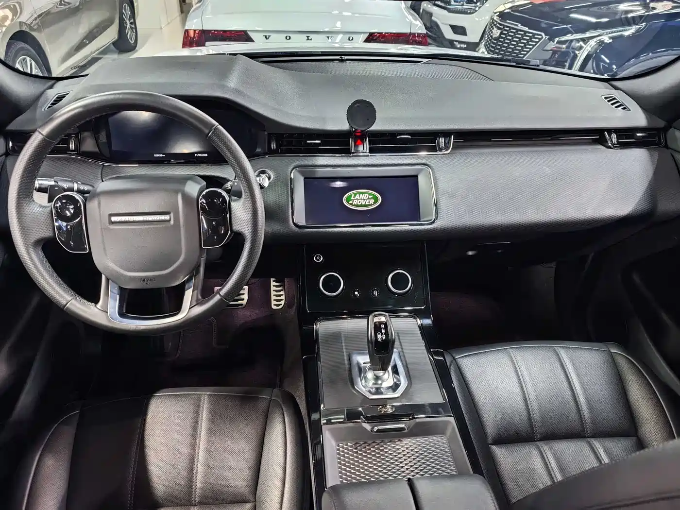 Land Rover Range Rover Evoque 2020 249PS R-DYNAMIC S Sport Edition фото 11