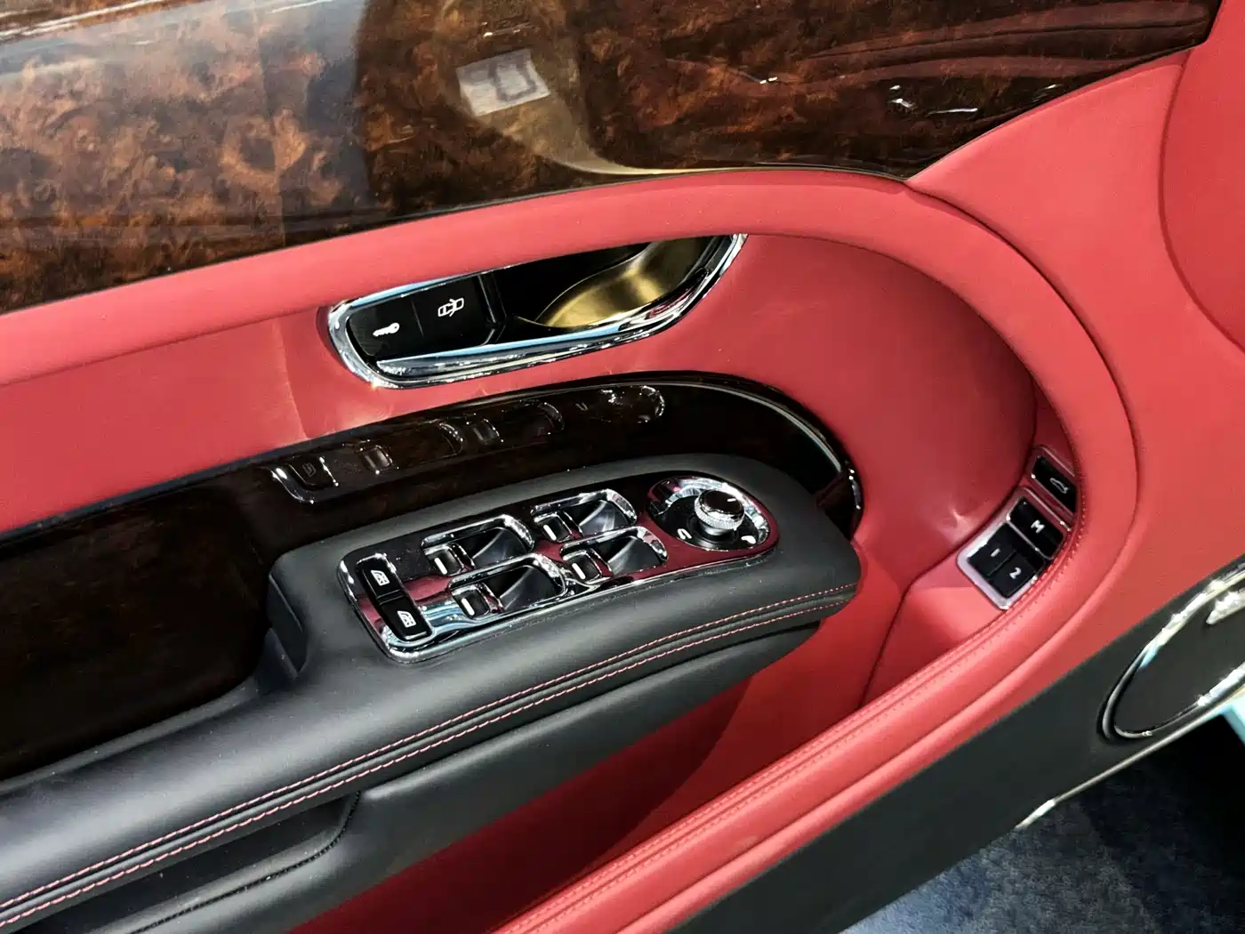 Bentley Mulsanne 2012 6.8T EIC Special Custom Edition фото 20
