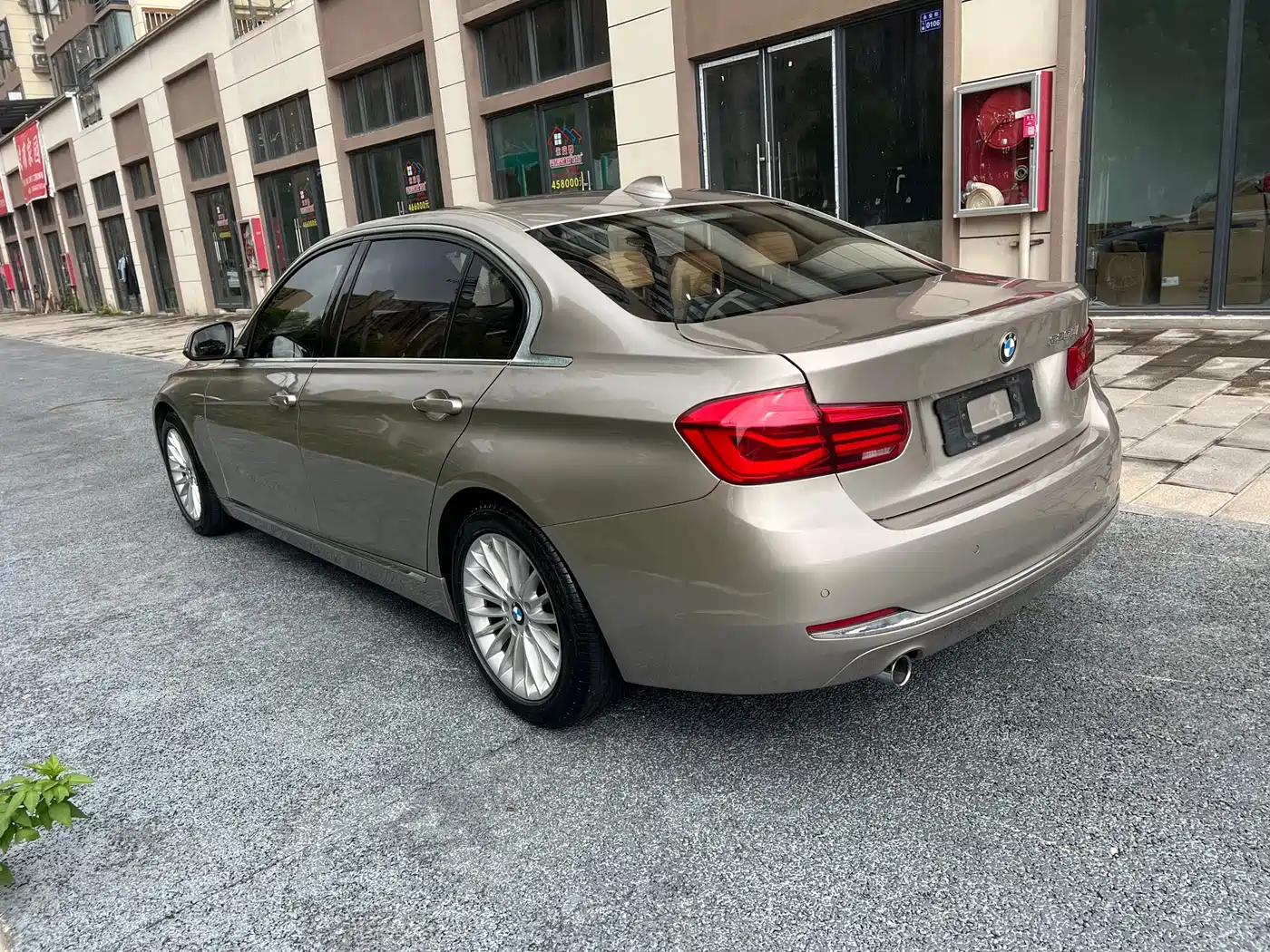 Фото 7 - BMW 3 Series