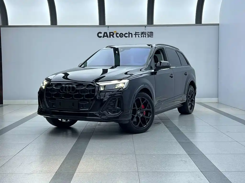 Audi Audi Q7 2024 45 TFSI quattro S line Black Warrior