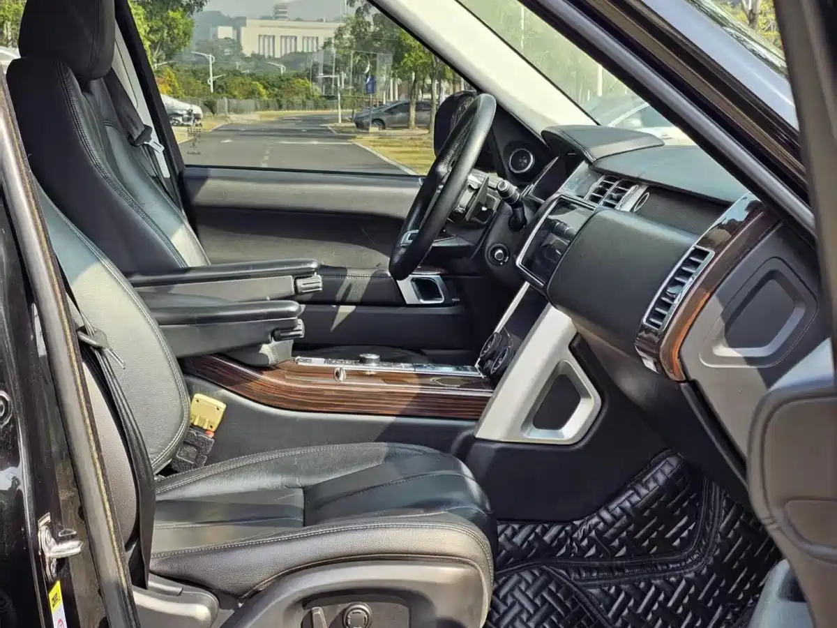 Land Rover Range Rover 2016 3.0 SC V6 Vogue фото 14