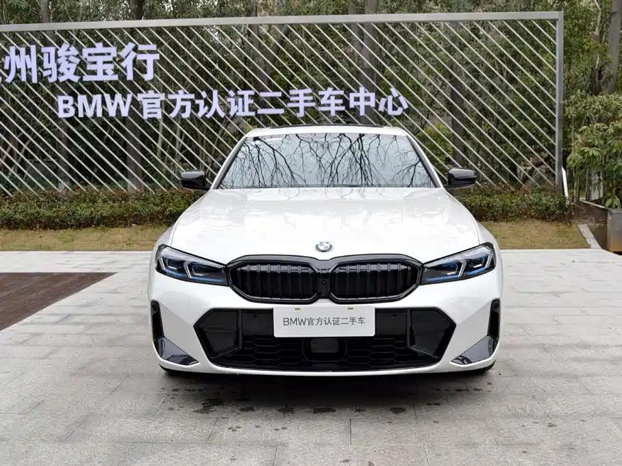 BMW 3 Series 2025 330Li Premium M Sport Night Edition фото 2