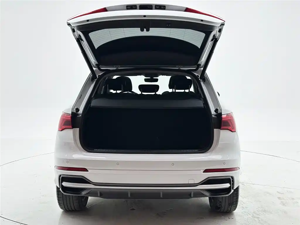 Audi Q3 2022 35 TFSI Fashion Dynamic фото 8