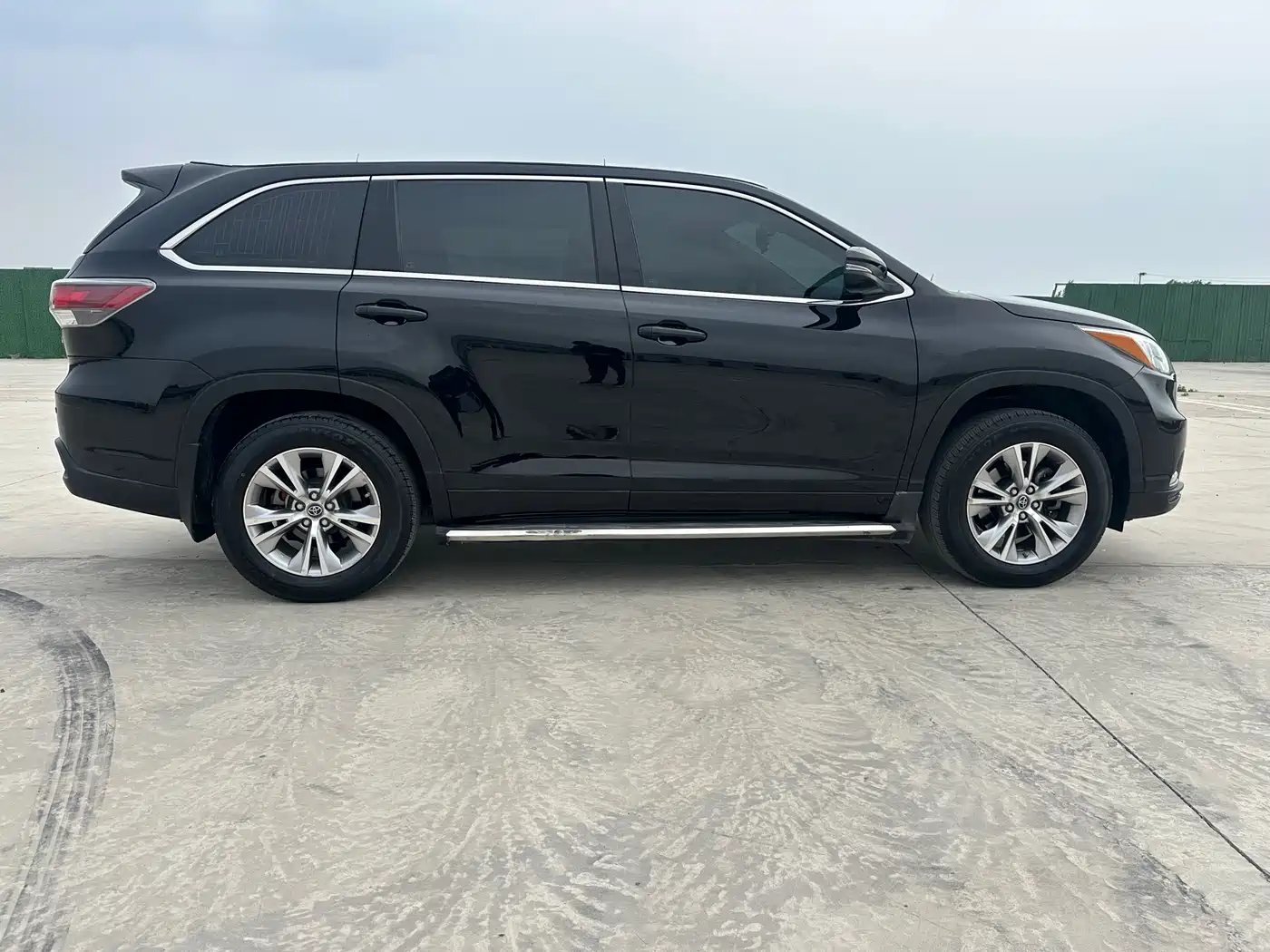 Toyota Highlander 2017 2.0T 2WD Elite 5-Seater фото 4