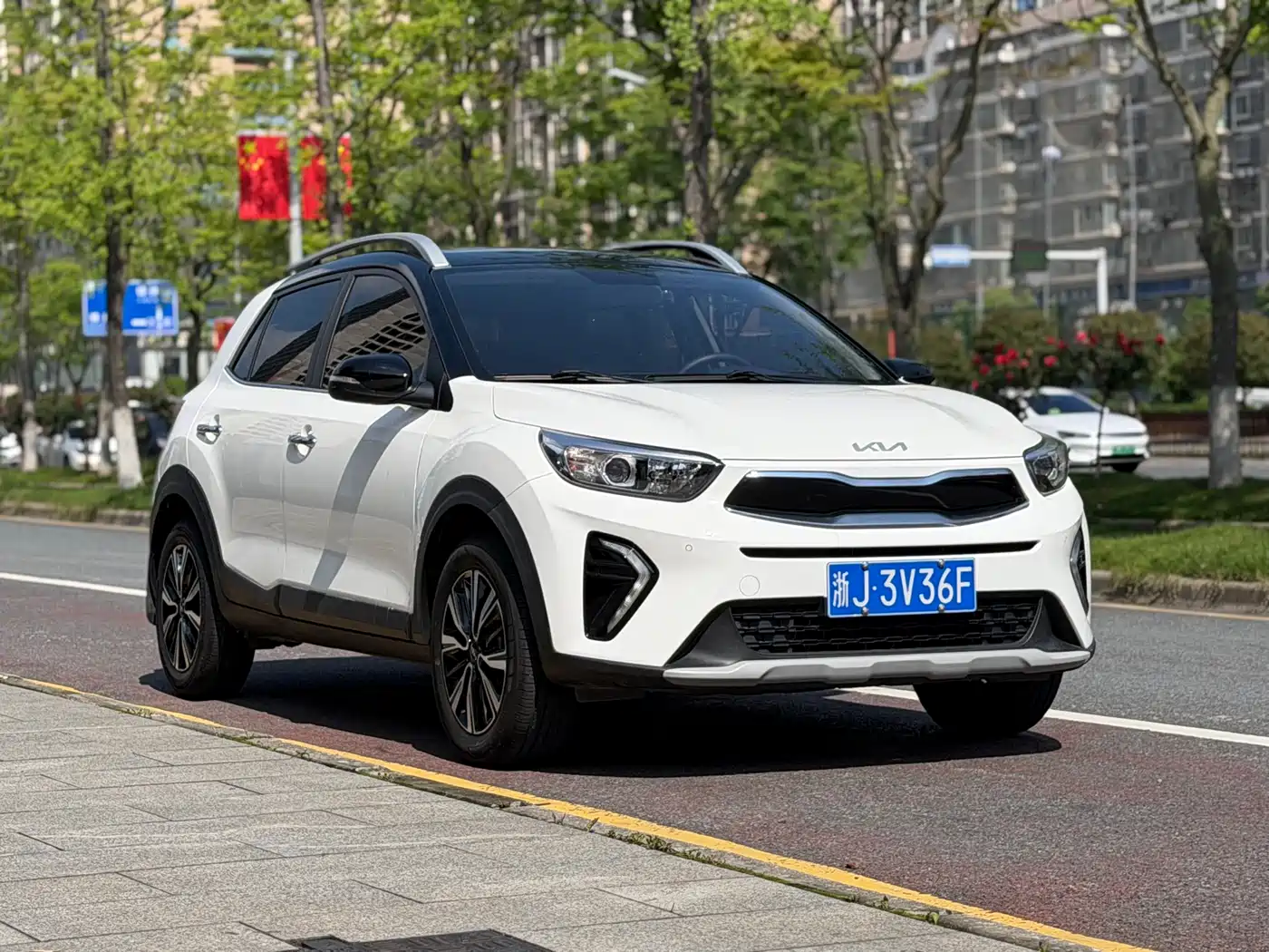 Kia KX1 2021 1.4L CVT Sunroof Version фото 3
