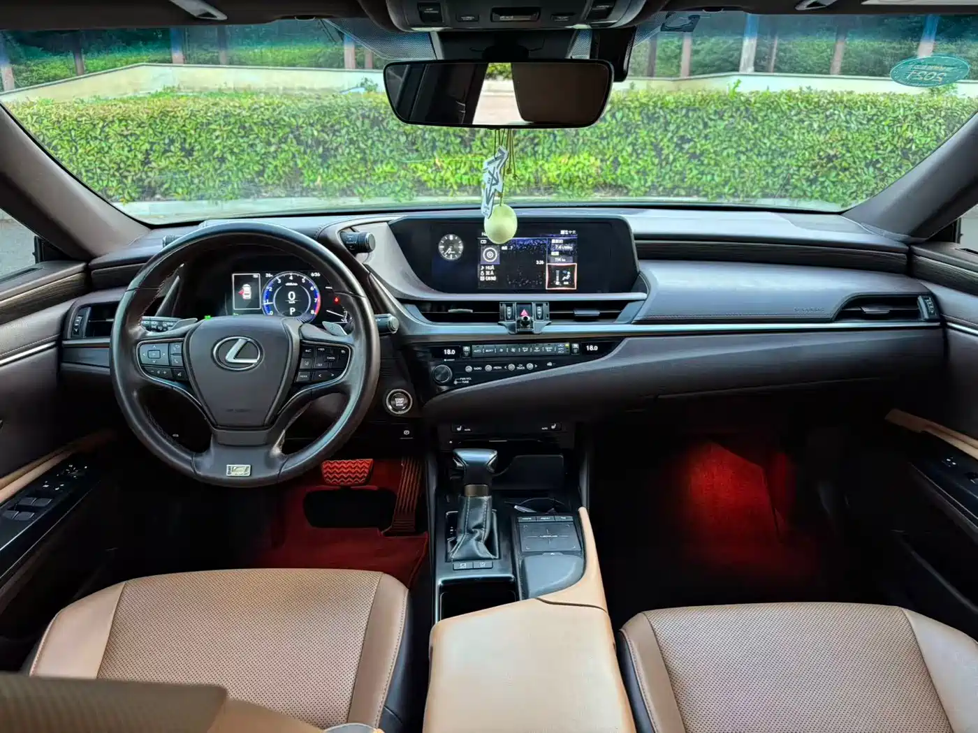 Lexus ES 2020 200 Excellence фото 10