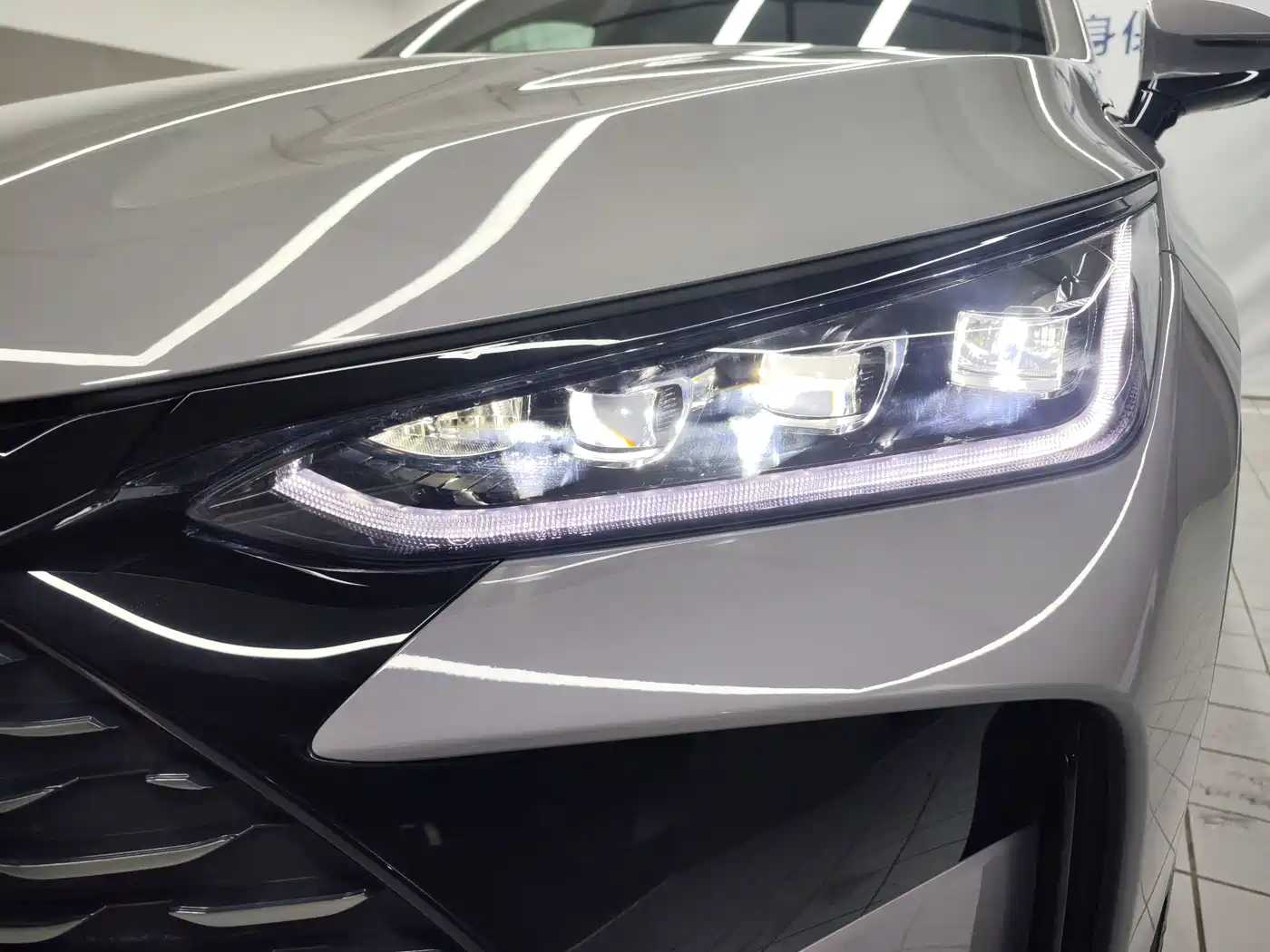 BYD Tang New Energy 2025 Smart Driving Edition DM-i 115KM Flagship фото 18