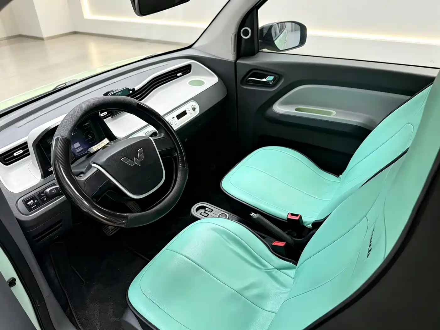Фото 4 - Wuling Motors Hongguang MINIEV