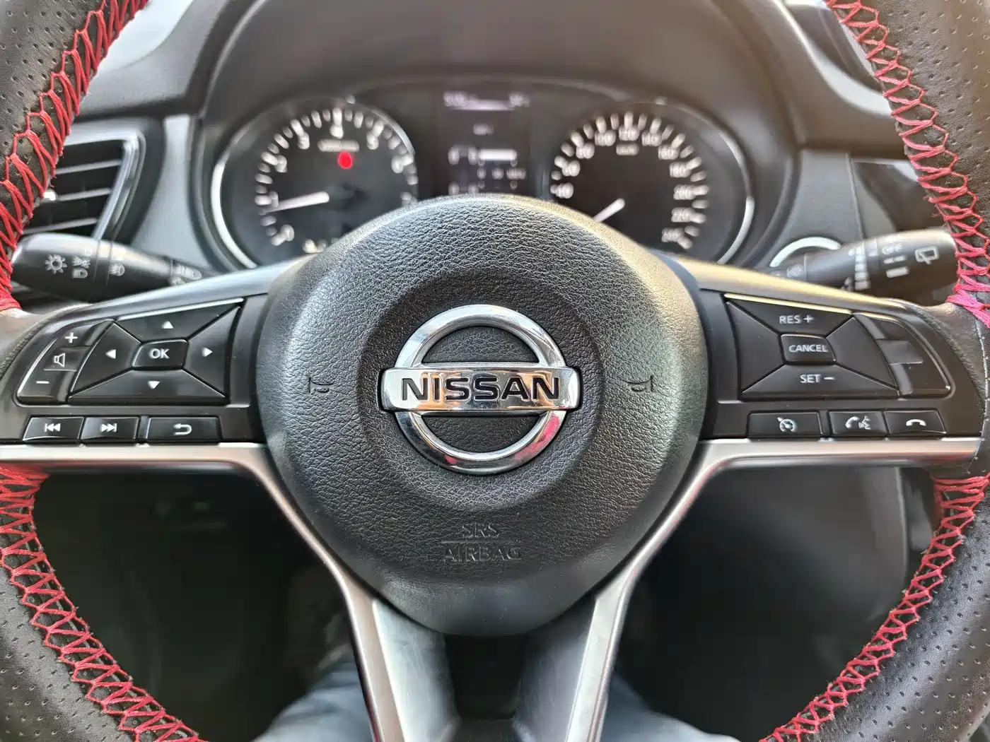 Фото 16 - Nissan X-Trail