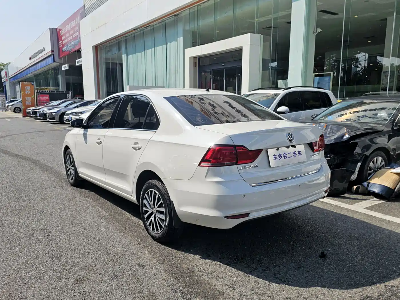 Volkswagen Santana 2021 1.5L Automatic Comfort Edition фото 12