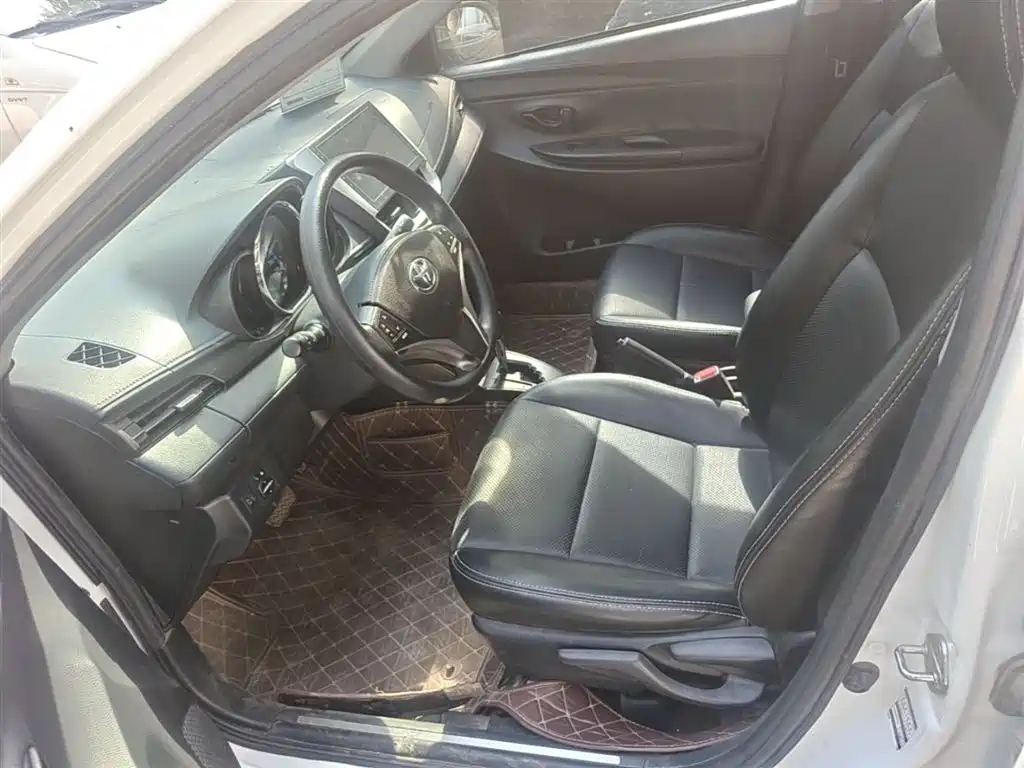 Toyota YARiS L Zhi Xuan 2019 1.5E CVT MeiDong Edition China VI фото 15