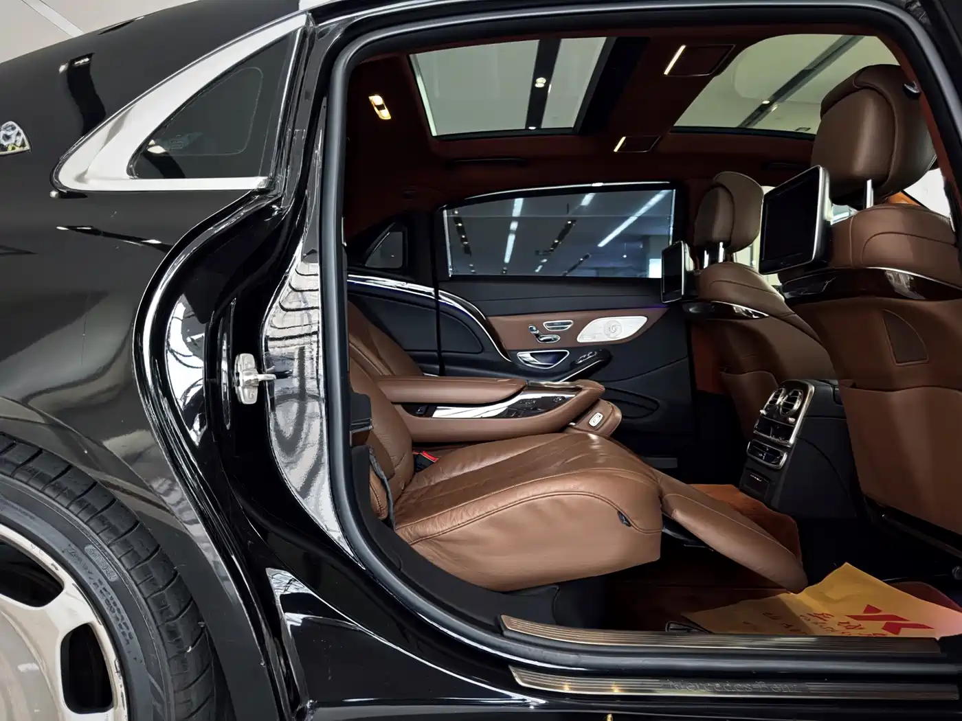 Mercedes-Benz Maybach S-Class 2015 S 400 4MATIC фото 11