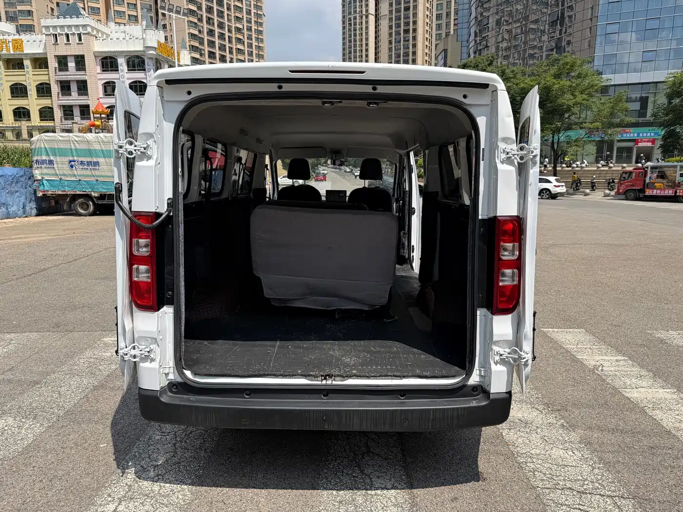 Wuling Motors Wuling Yangguang 2024 2024 300km Comfort Enclosed Van 60kW