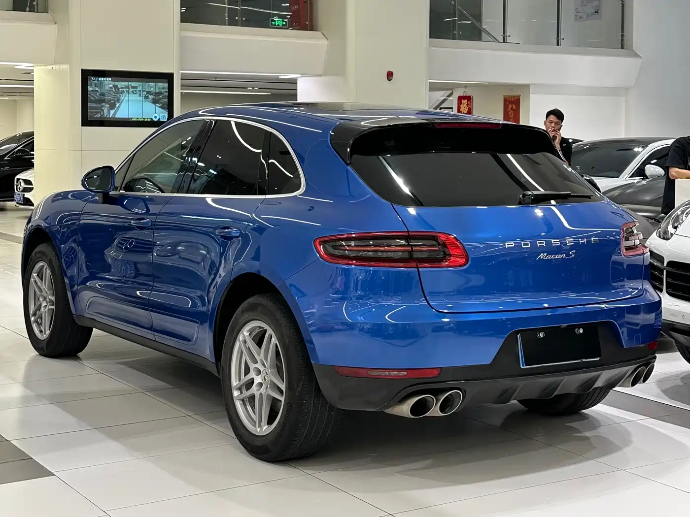 Porsche Macan 2016 Macan S 3.0T фото 21
