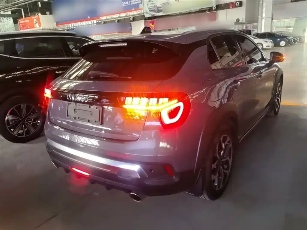 Lynk & Co 02 2019 High Energy Edition 2.0T Automatic 2WD Power Pro China VI фото 7