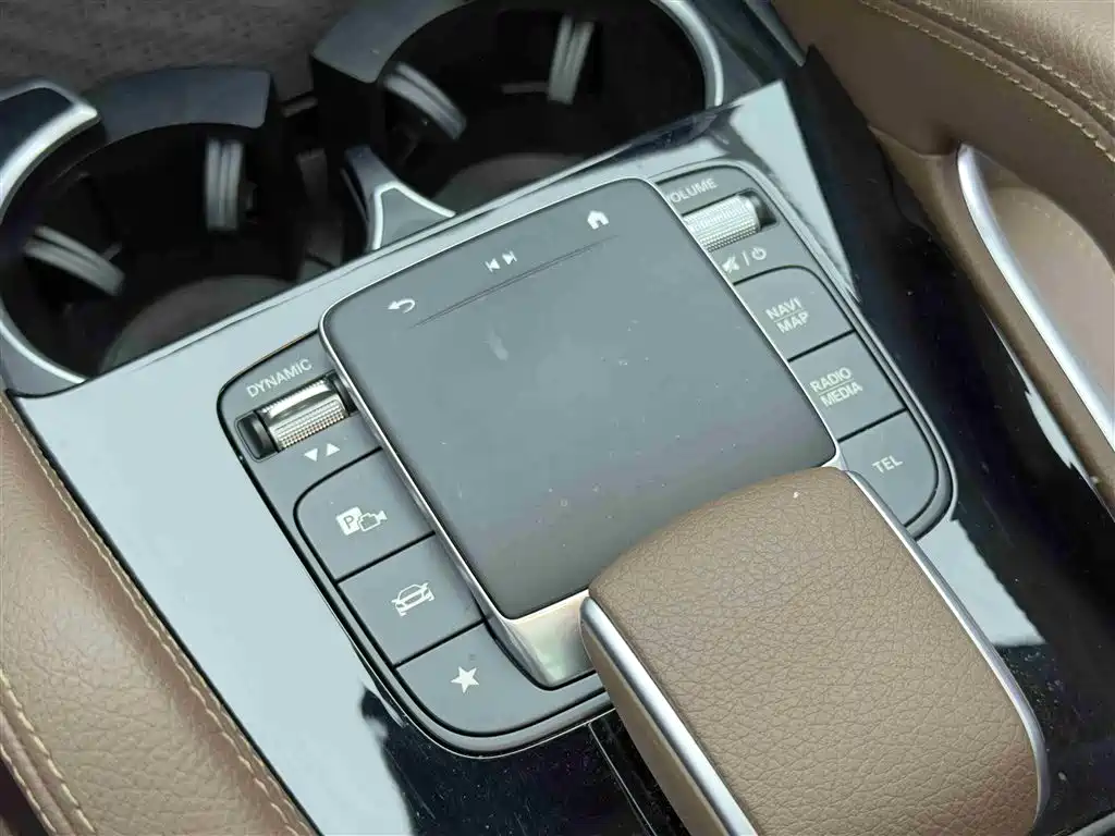 MERCEDES-BENZ GLE