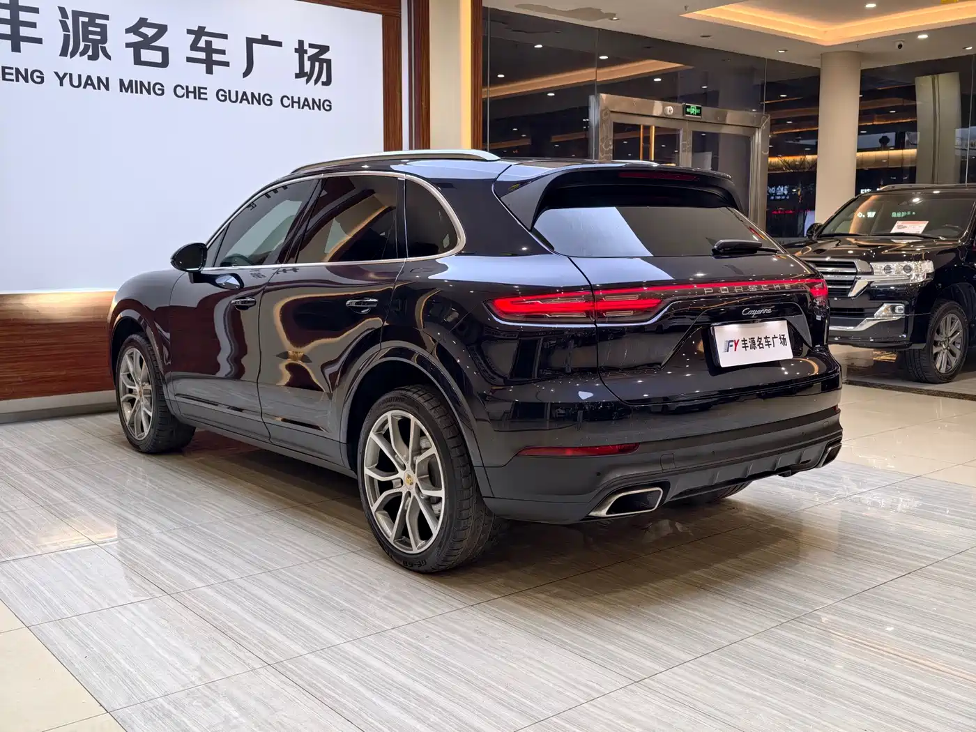 Porsche Cayenne 2022 Cayenne 3.0T Platinum Edition фото 29
