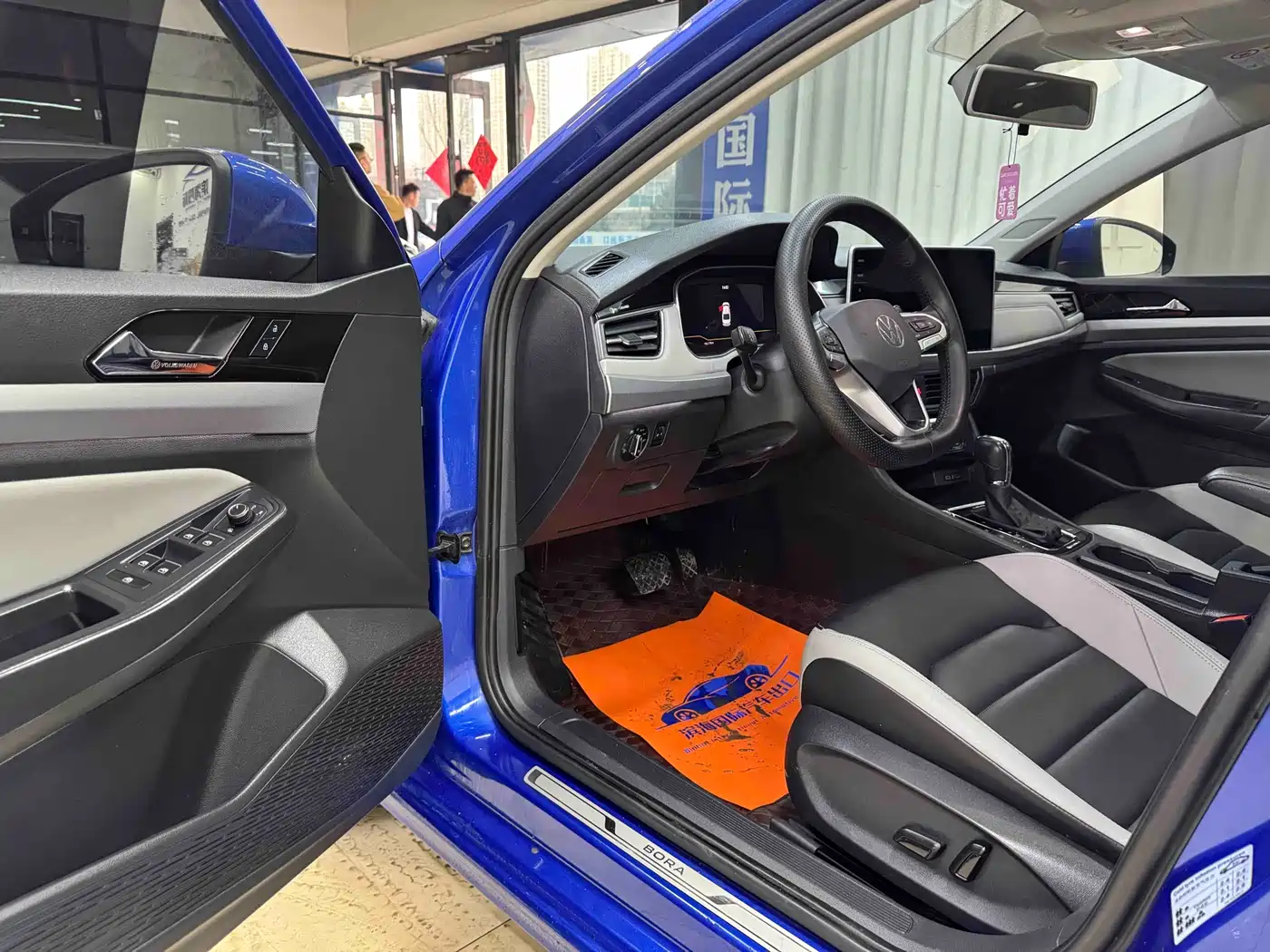 Volkswagen Bora 2023 280TSI DSG Prestige Edition фото 7