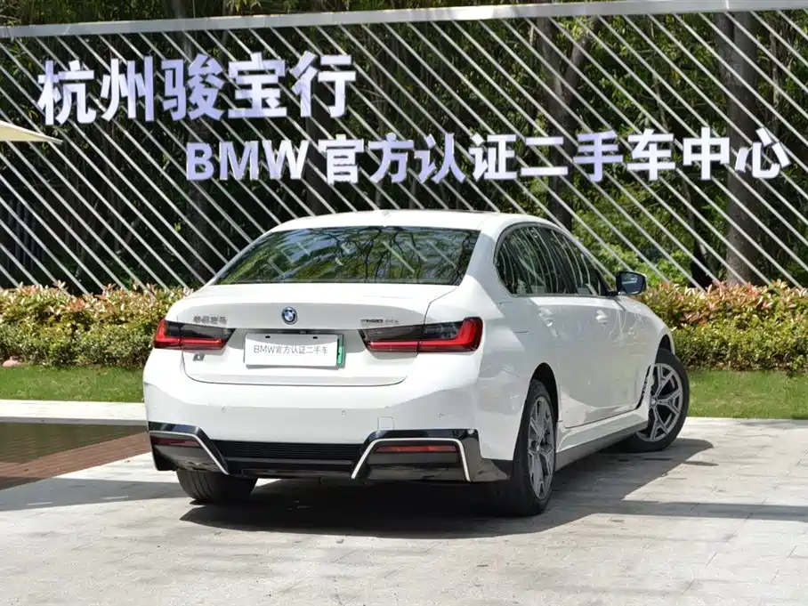 BMW i3 2024 eDrive 35 L фото 3