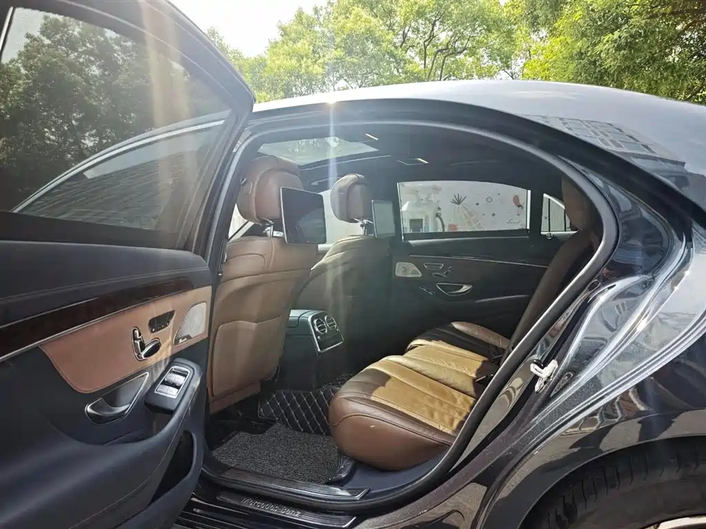 Mercedes-Benz S-Class 2019 S 350 L Premium Ultimate Edition фото 8