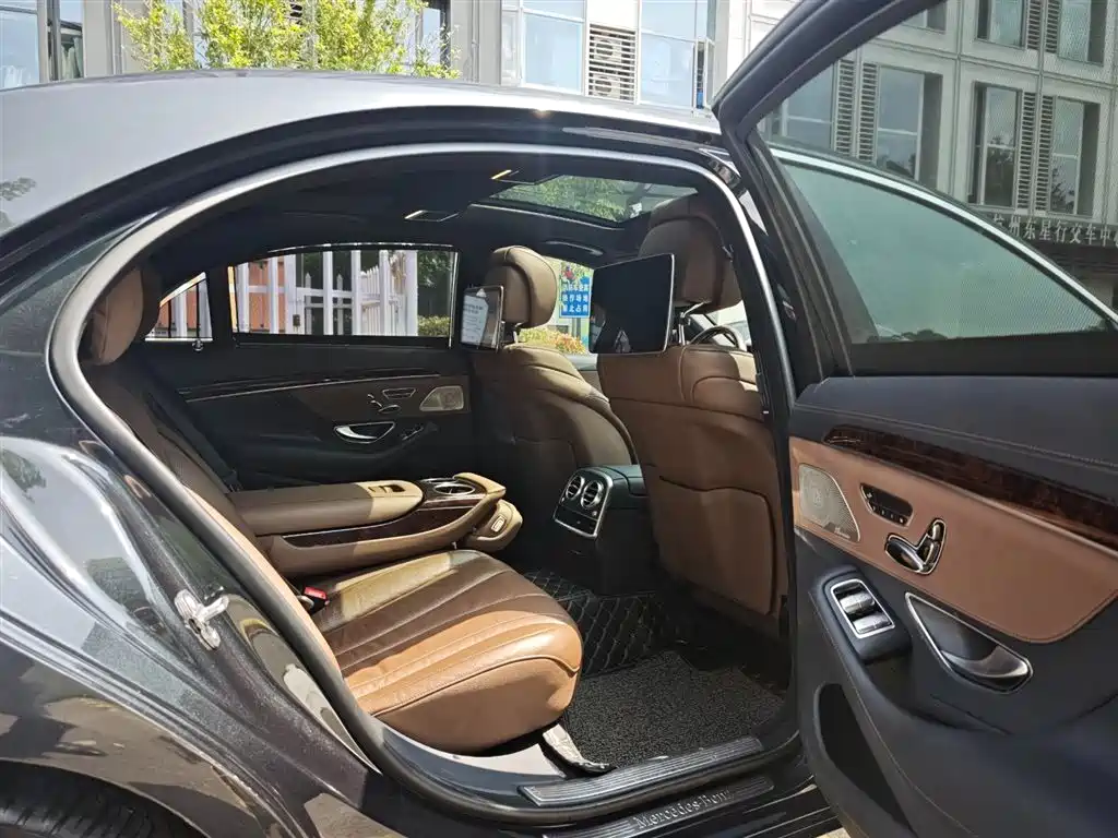 Mercedes-Benz S-Class 2019 S 350 L Premium Ultimate Edition фото 9
