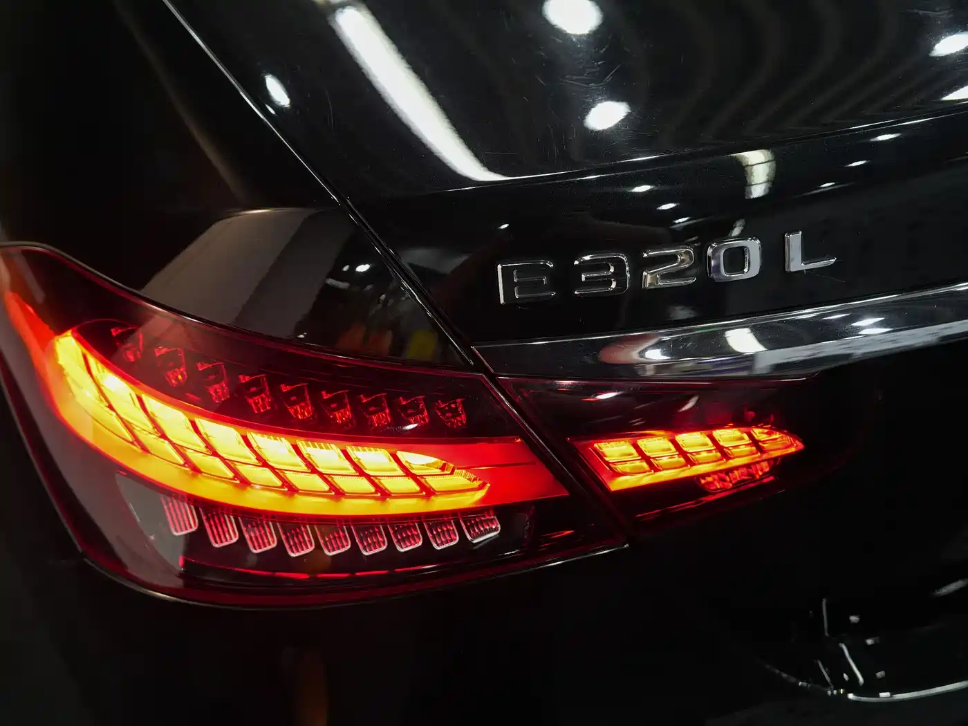 Mercedes-Benz E-Class 2022 E 260 L фото 8
