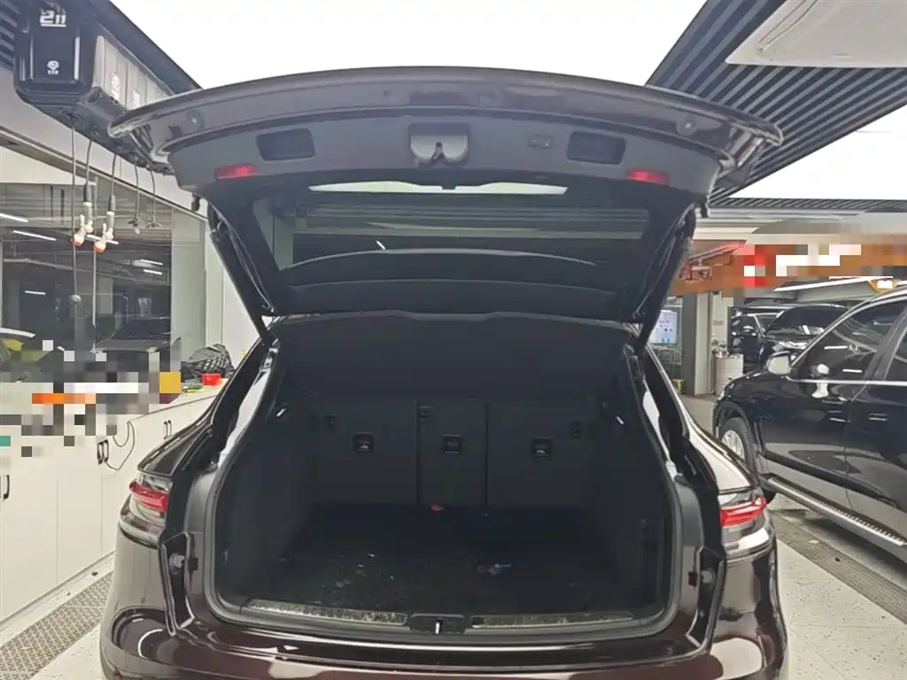 Porsche Macan 2022 Macan 2.0T фото 19