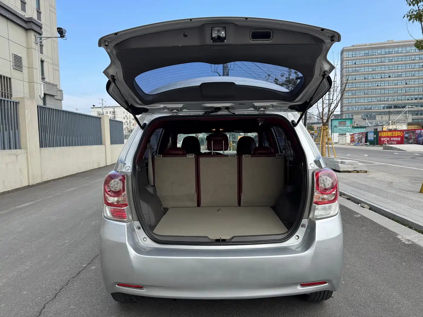 Toyota E'Z 2014 Xingyao 180E CVT Elite фото 10