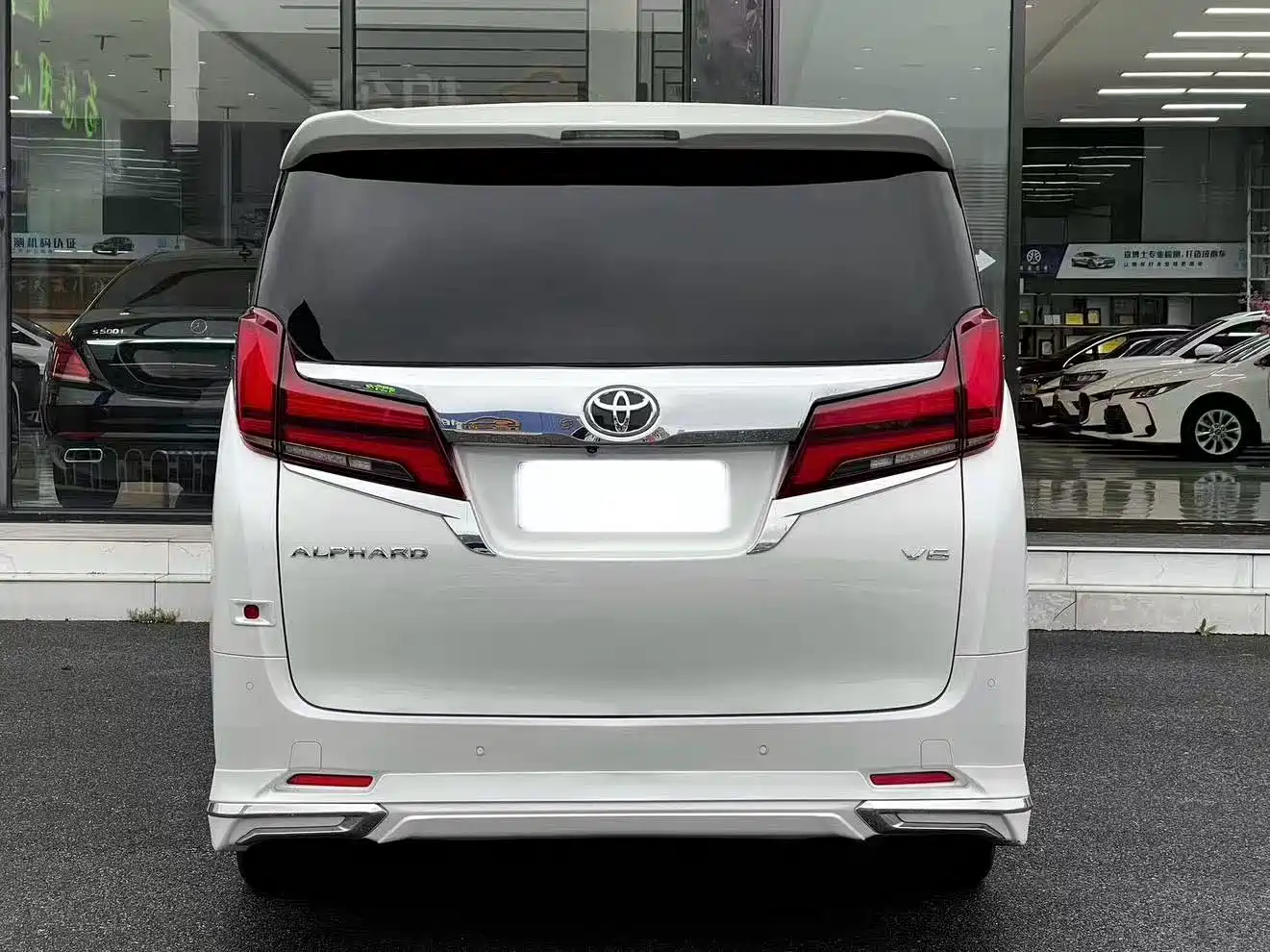 Toyota Alphard 2018 Facelift 3.5L Premium Edition фото 8