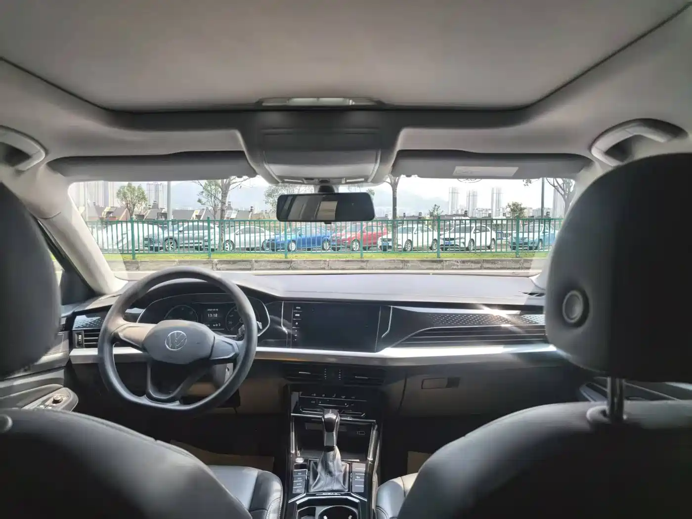 VOLKSWAGEN PASSAT NEW ENERGY