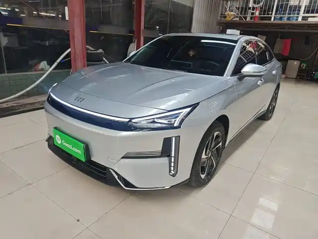 Geely Galaxy Galaxy L6 2025