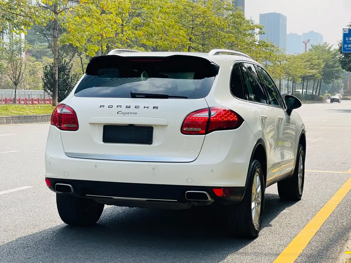 Porsche Cayenne 2011 Cayenne 3.0T фото 6