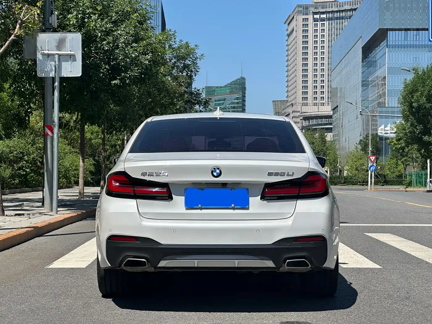 BMW 5 Series 2021 Facelift 530Li Leading M Sport Package фото 5