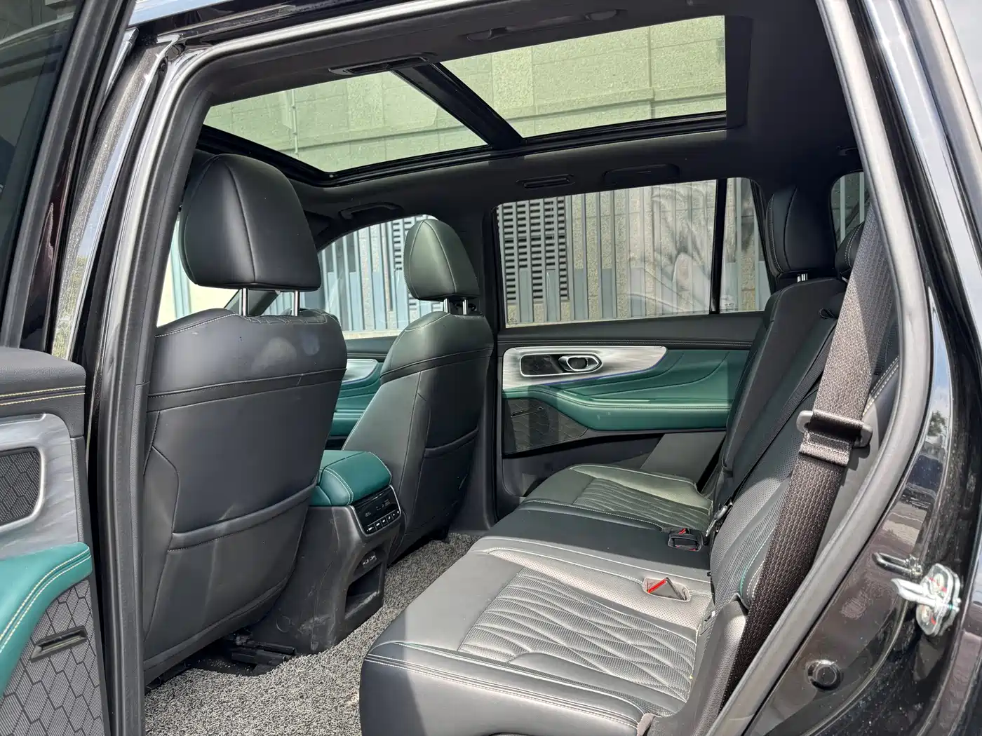 GAC Trumpchi Trumpchi GS8 2022 Pilot Series 2.0TGDI 2WD Luxury Smart Connect Edition (7-Seater) фото 9