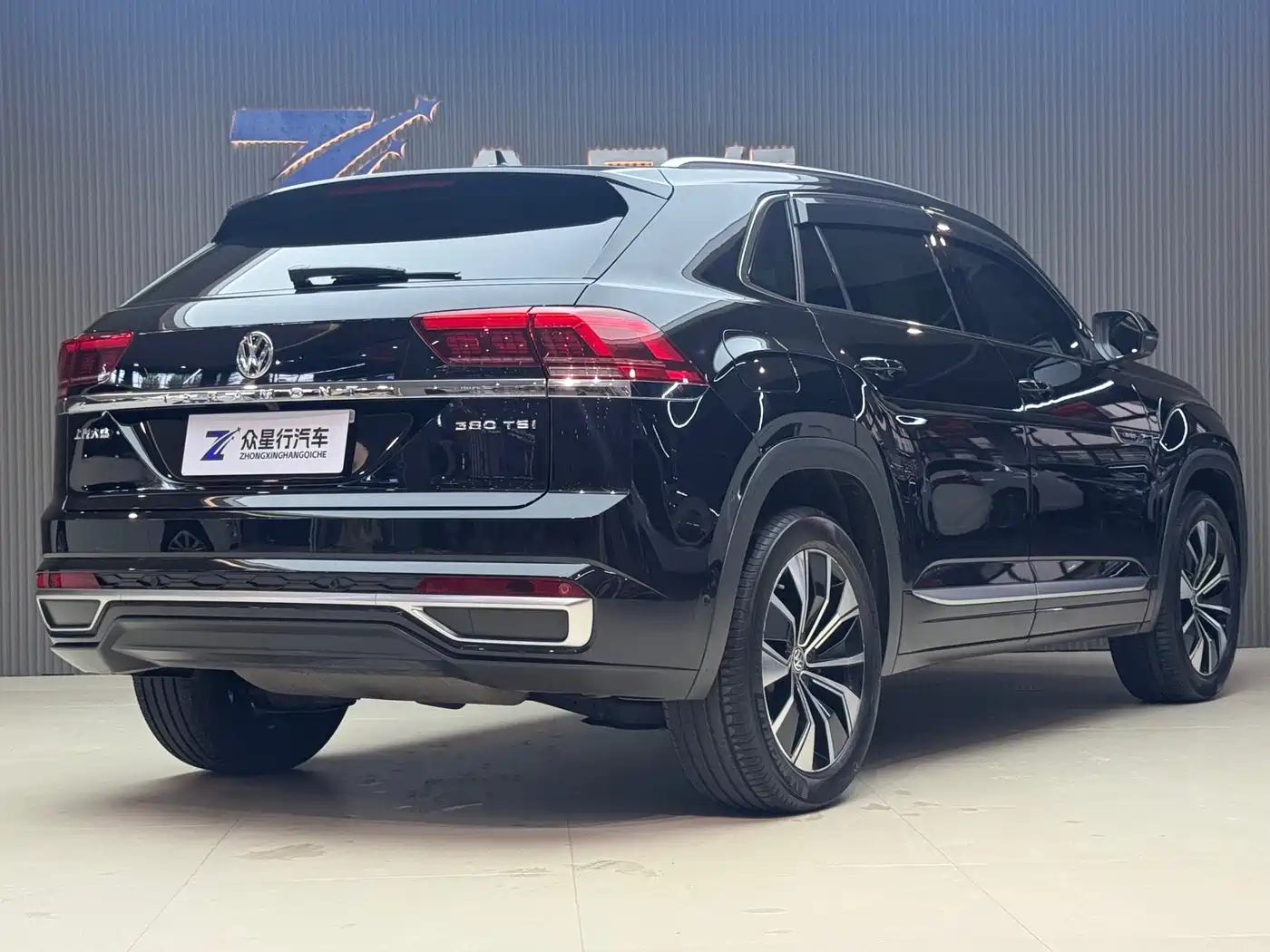Volkswagen Teramont 2020 Teramont X 380TSI 4WD Premium Luxury фото 3