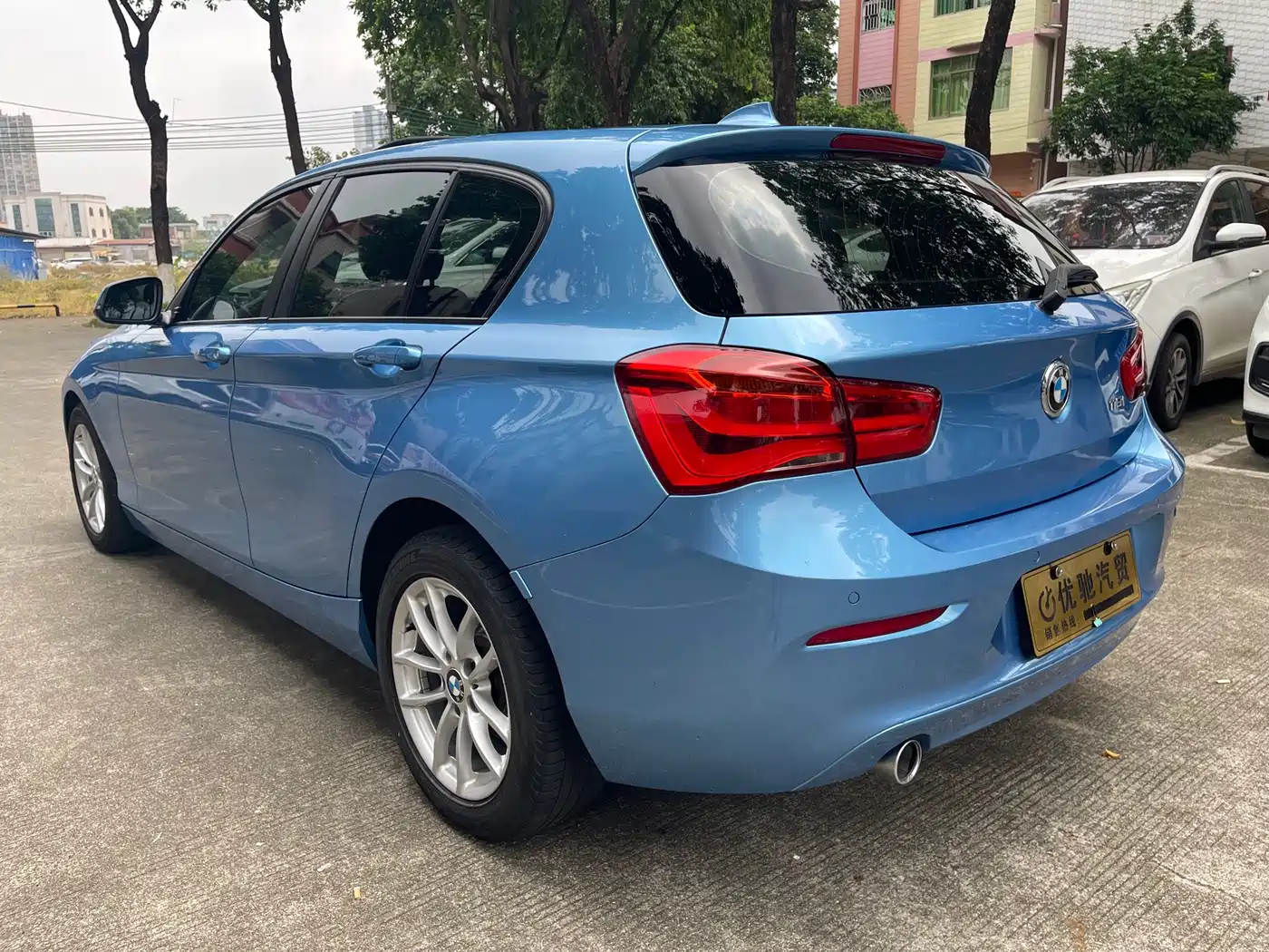 BMW 1 Series 2018 118i Fashion Edition фото 7