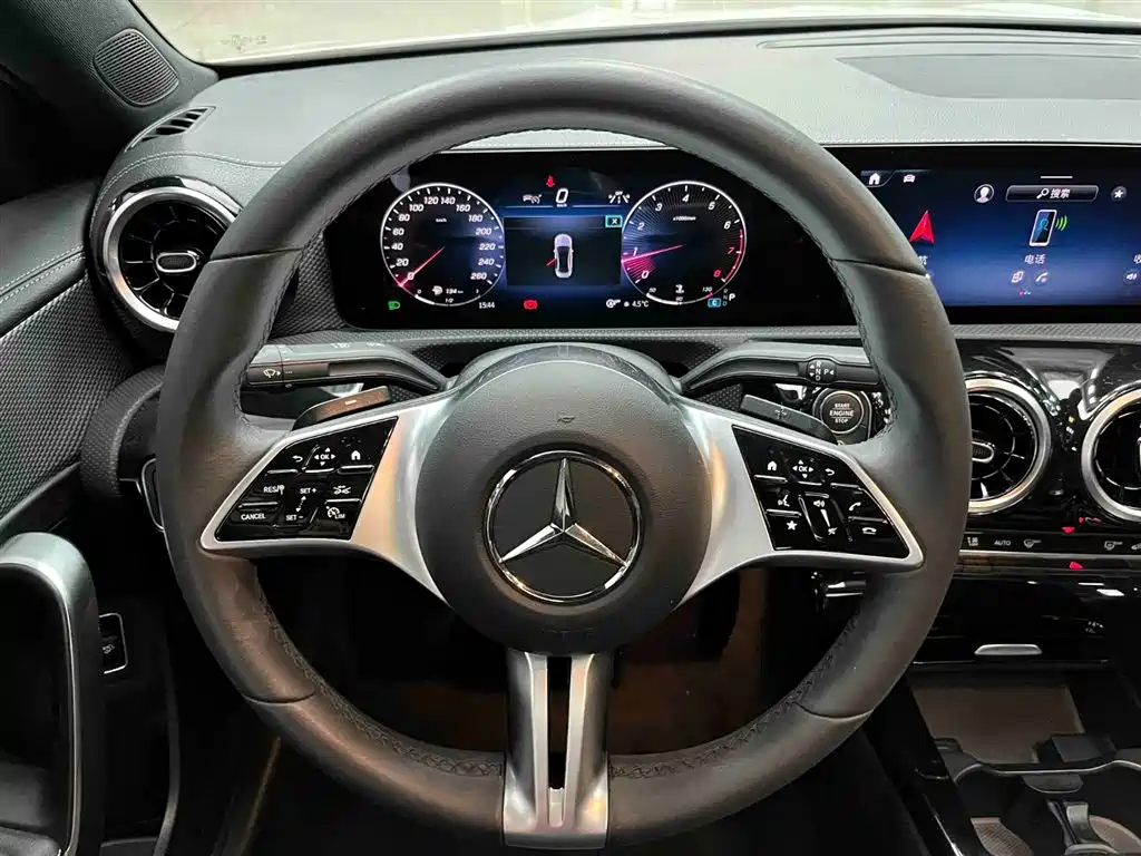 Mercedes-Benz A-Class 2023 A 180 L фото 3