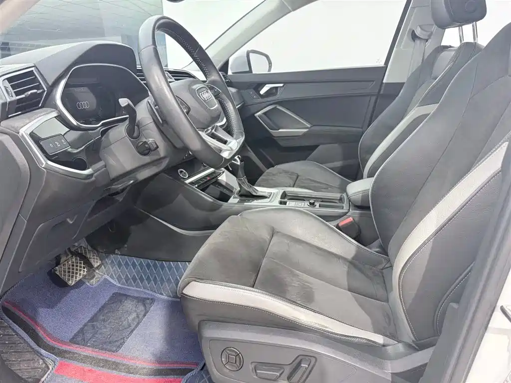 Audi Q3 2022 35 TFSI Fashion Dynamic фото 11