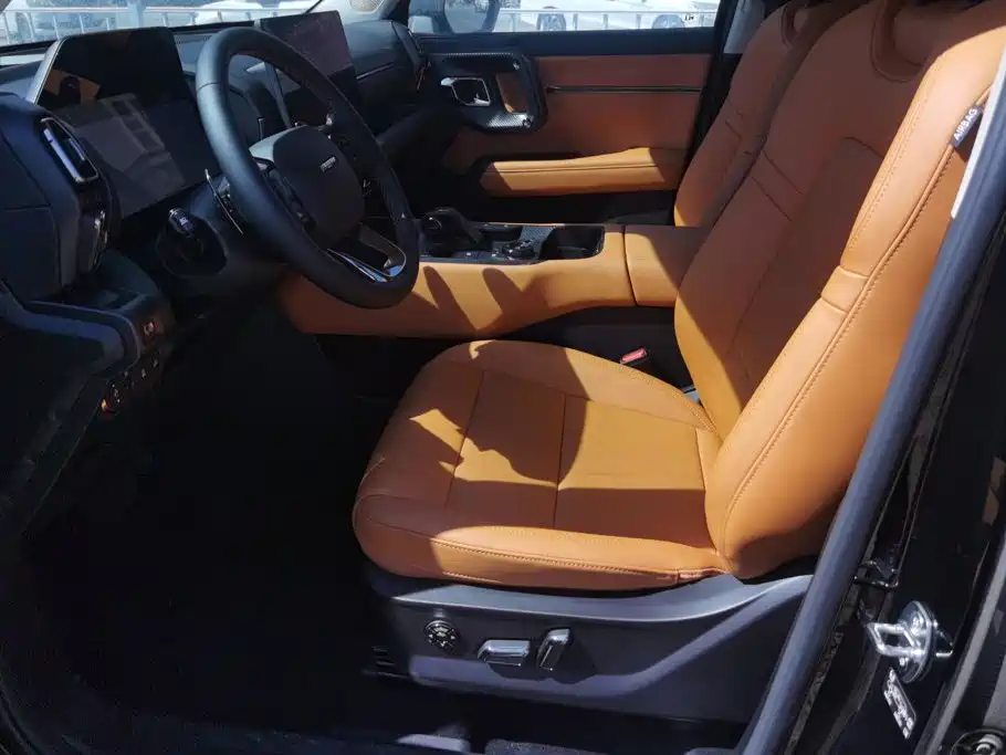 Haval Da Gou 2nd Gen 2025 2023 2.0T 2WD Trendy Off-road Edition Plus