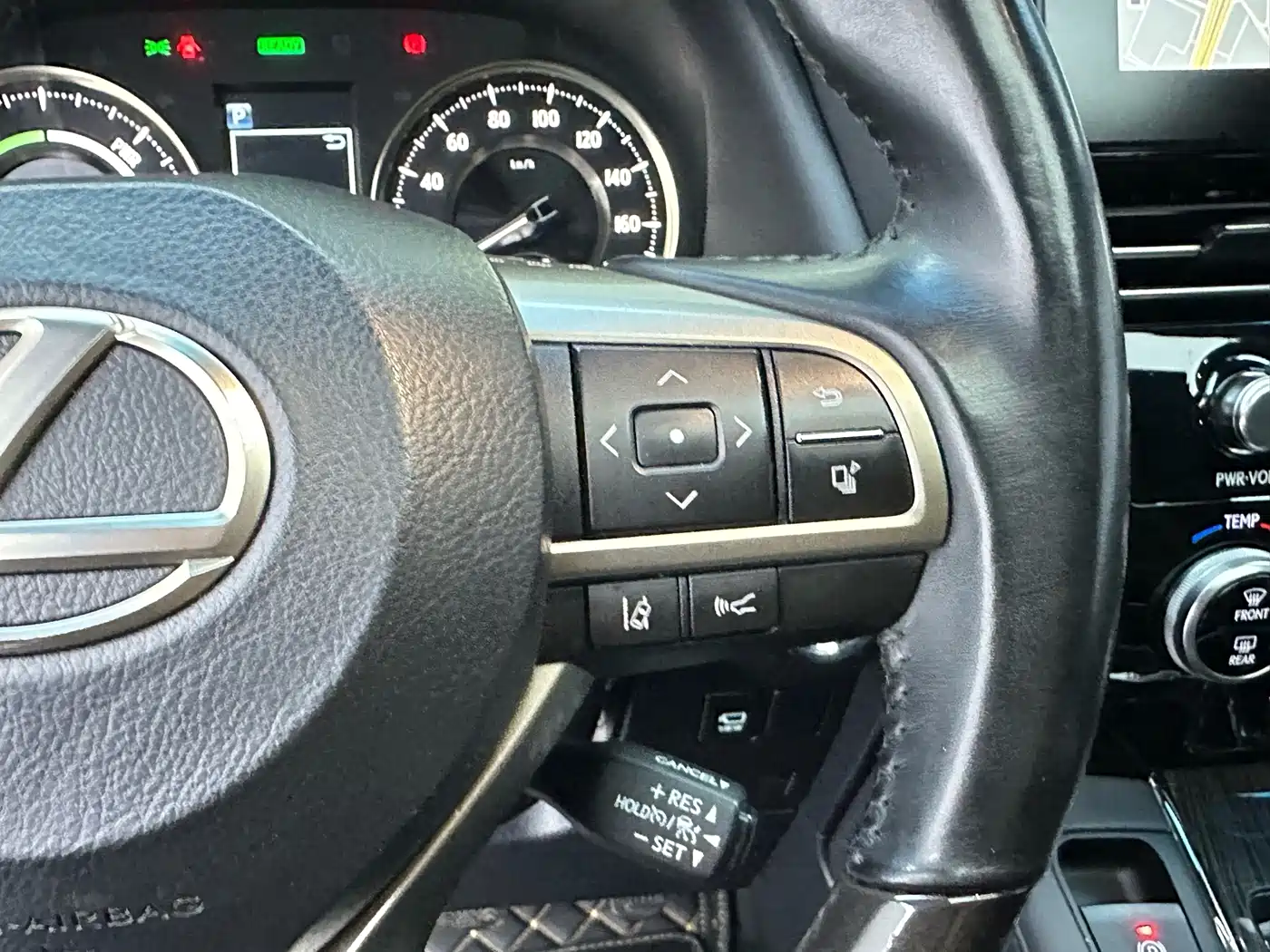 Lexus LM 2021 2020 300h 4-Seat Imperial Edition