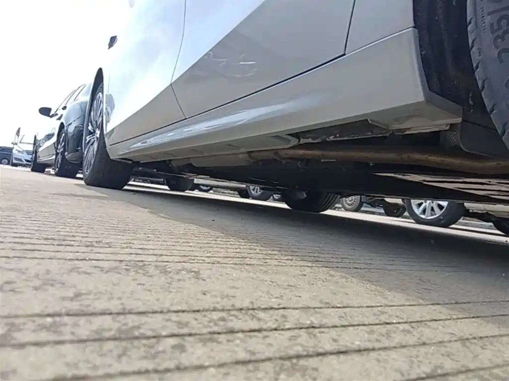 Geely Galaxy Galaxy A7 2025 EM-i фото 22