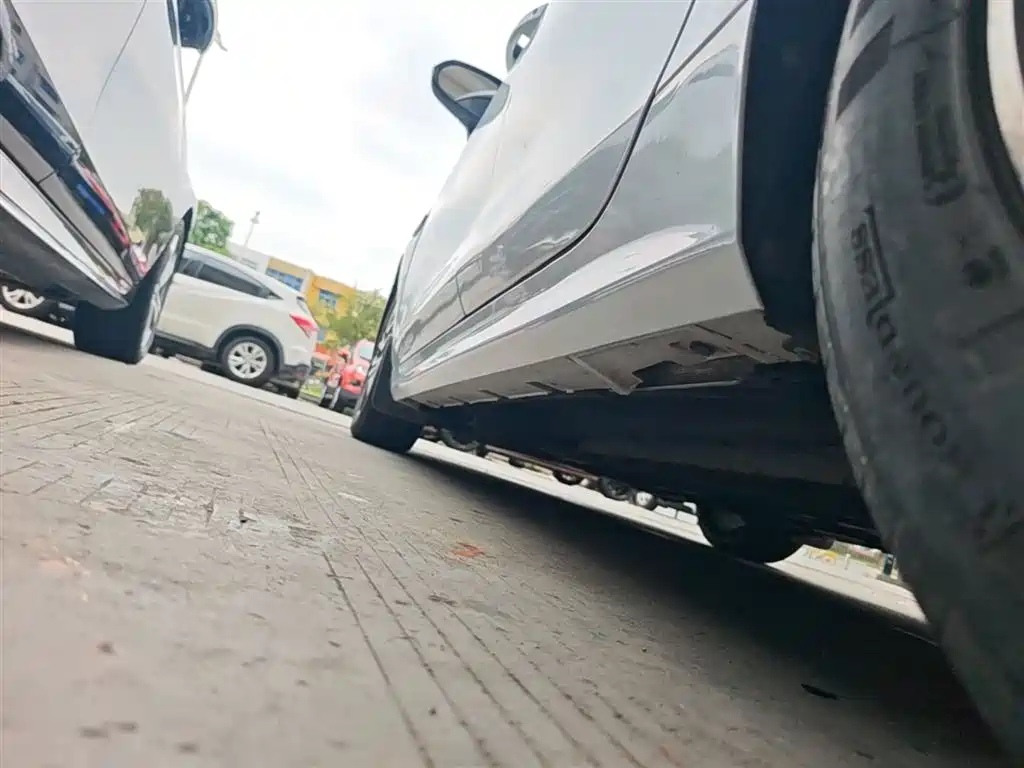 BYD Qin PLUS 2021 DM-i 55KM Flagship фото 22