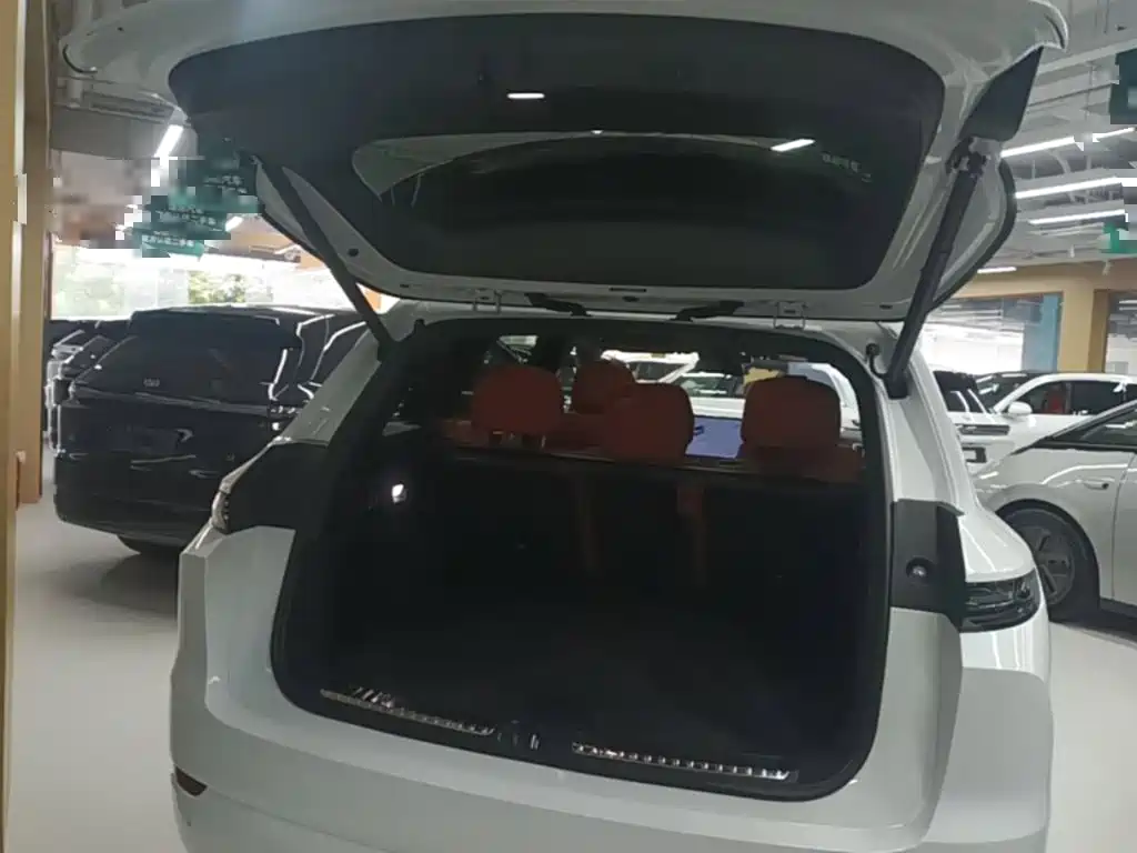 Li Auto L7 2025 2025 Max Smart Renewal Edition