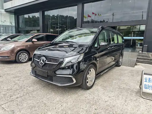 Mercedes-Benz Vito 2021 2.0T Business Edition 7-seater — фото 2