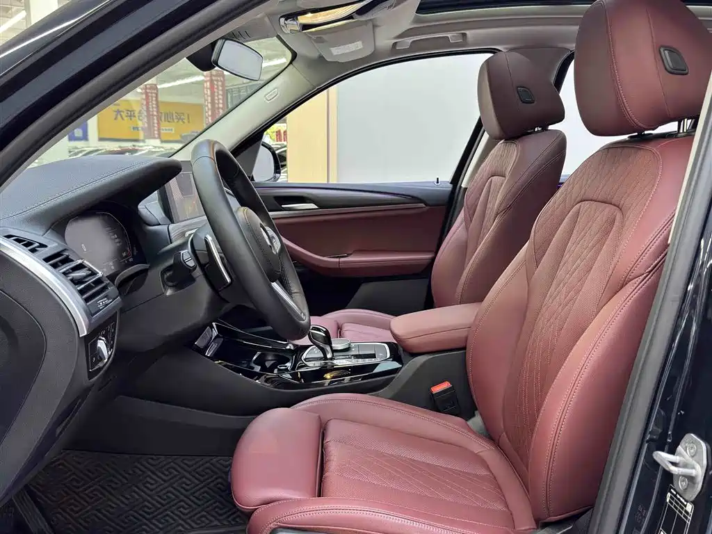 BMW X3 2022 xDrive30i Leading M Night Package фото 5