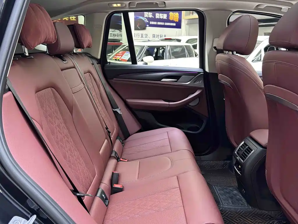 BMW X3 2022 xDrive30i Leading M Night Package фото 7