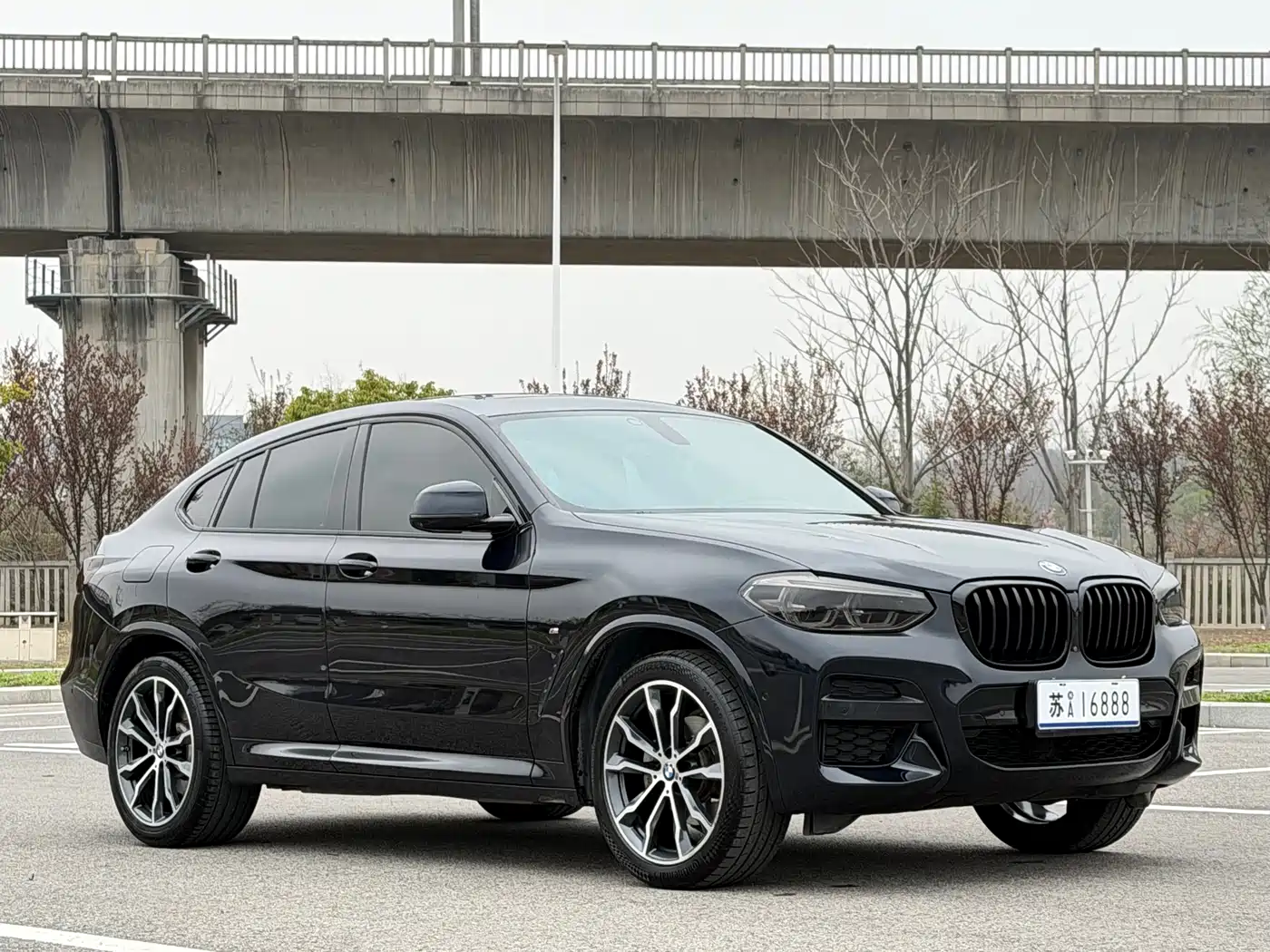 BMW X4 2021 xDrive 25i M Sport Glorious Night Package фото 3