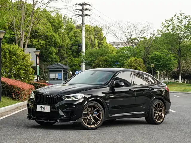 BMW X4 M