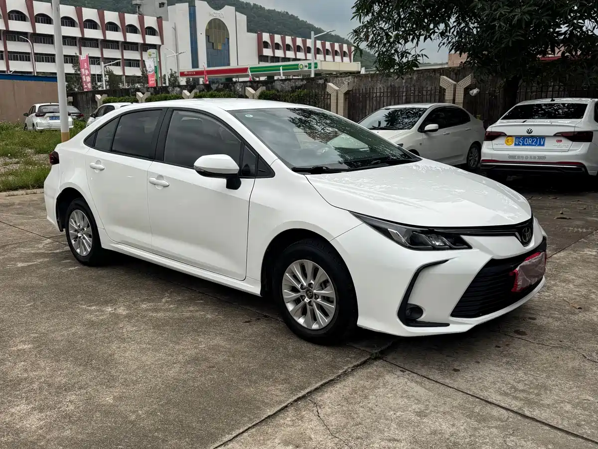 Toyota Corolla 2023 1.2T Pioneer Edition фото 3